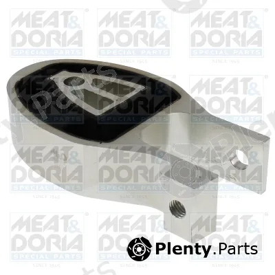 Meat & Doria 197014 — Mounting, engine