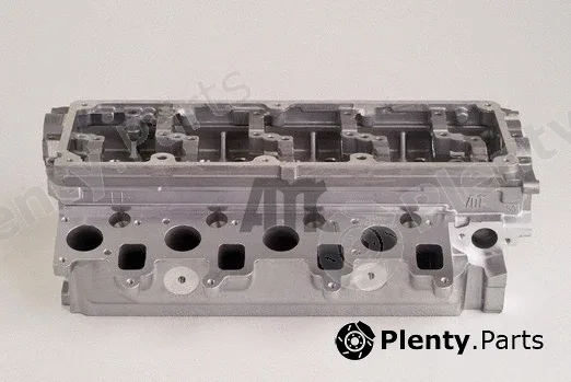 AMC 908825 — Cylinder Head