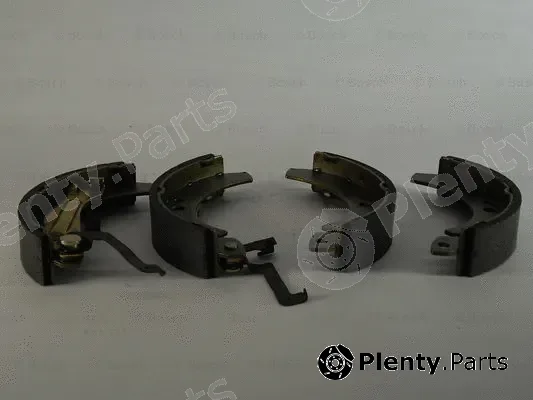 Bosch 0986487311 — Brake Shoe Set