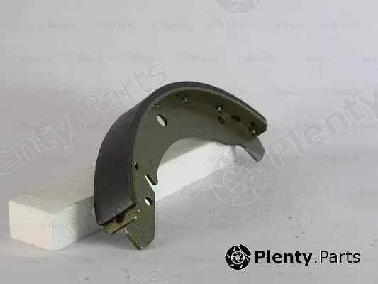 Bosch 0986487367 — Brake Shoe Set