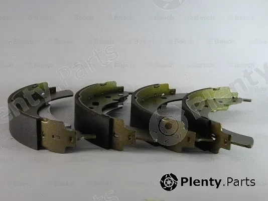 Bosch 0986487012 — Brake Shoe Set