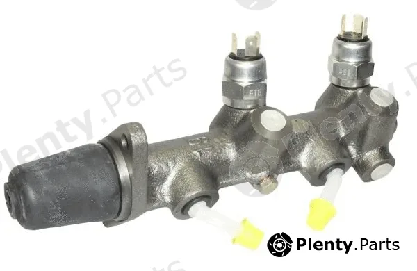 Textar 33008200 — Brake Master Cylinder