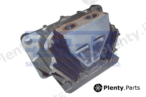 Sem Lastik 7970 — Mounting, engine