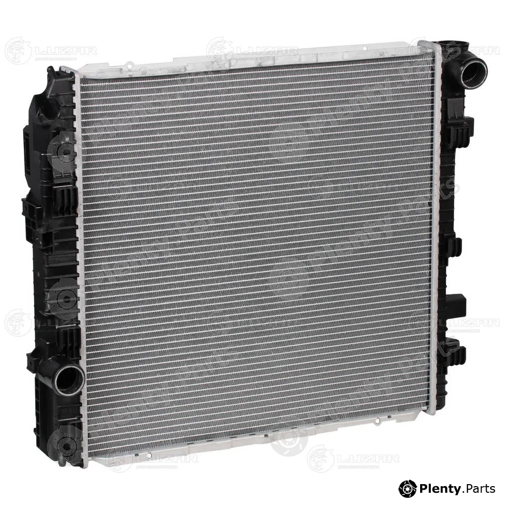 Luzar LRc1582 — Radiator, engine cooling