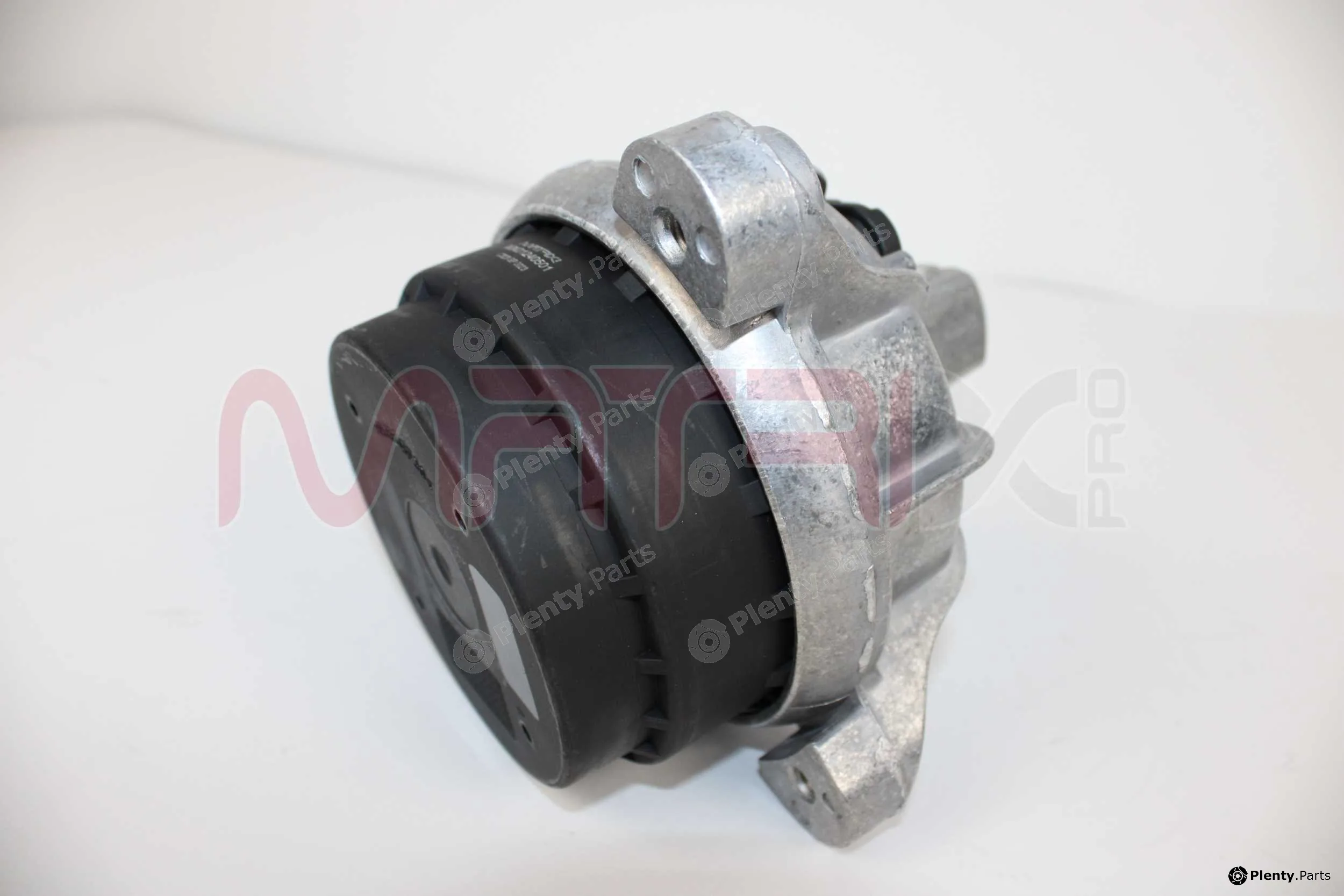 Matrix Pro MX01240501 — Mounting, engine