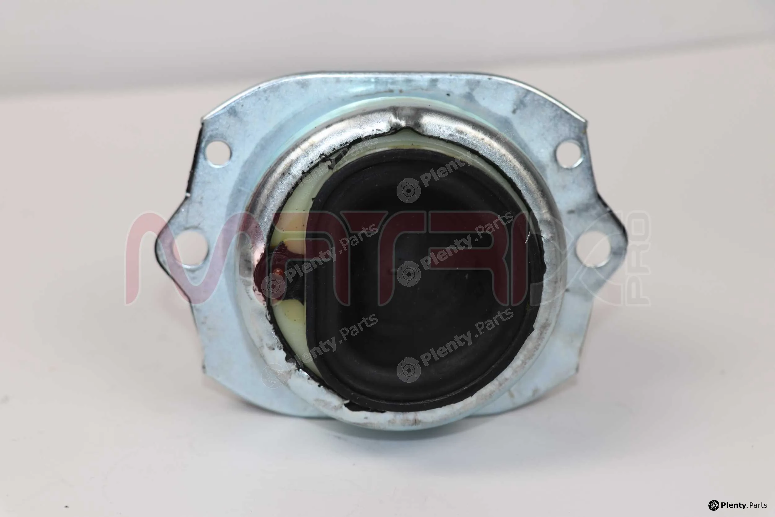 Matrix Pro MX01240451 — Mounting, engine
