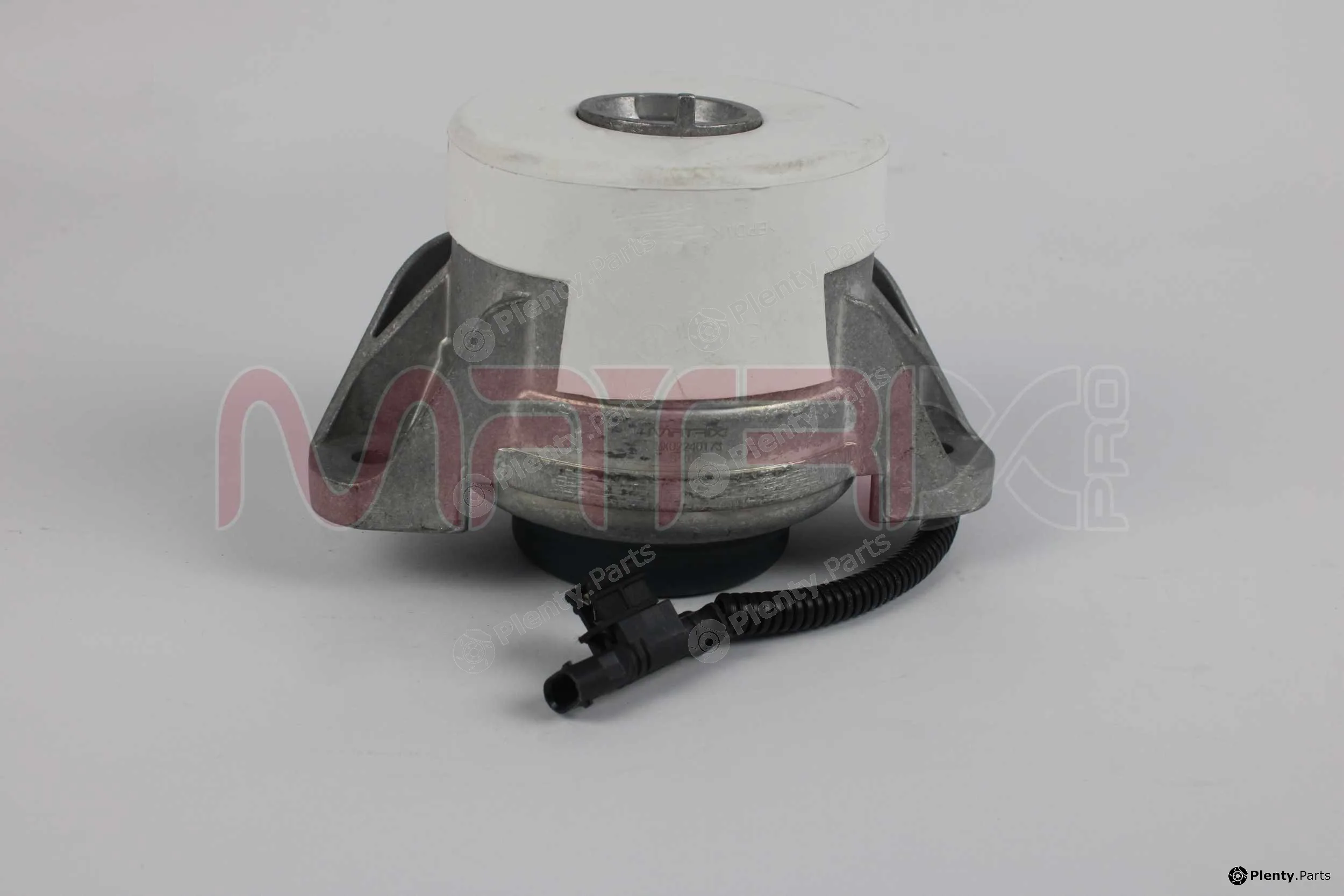 Matrix Pro MX02240173 — Mounting, engine