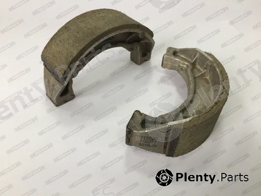 Ferodo FSB971 — Brake Shoe Set