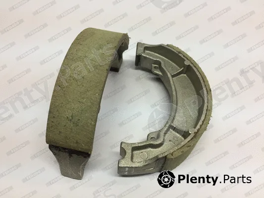Ferodo FSB977 — Brake Shoe Set