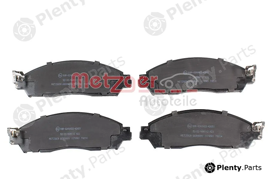 Metzger 1170981 — Brake Pad Set, disc brake GREENPARTS