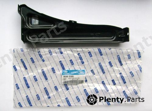 Genuine HYUNDAI / KIA (MOBIS) part 865923E001 Mounting Bracket, bumper