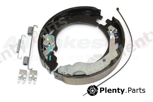 Genuine LAND ROVER part SFS500012 Brake Shoe Set, parking brake