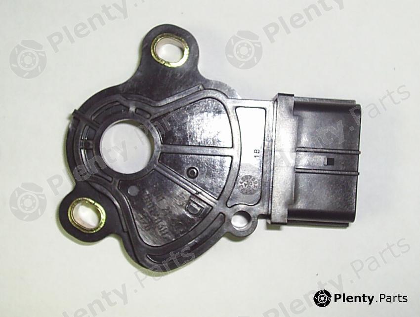 Genuine MAZDA part FN01-21-444 (FN0121444) Replacement part