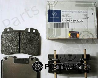 Genuine MERCEDES-BENZ part A0024203720 Brake Pad Set, disc brake