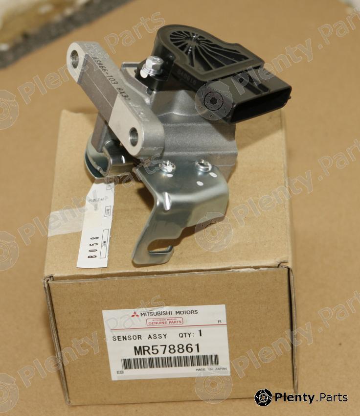 Genuine MITSUBISHI part MR578861 Replacement part