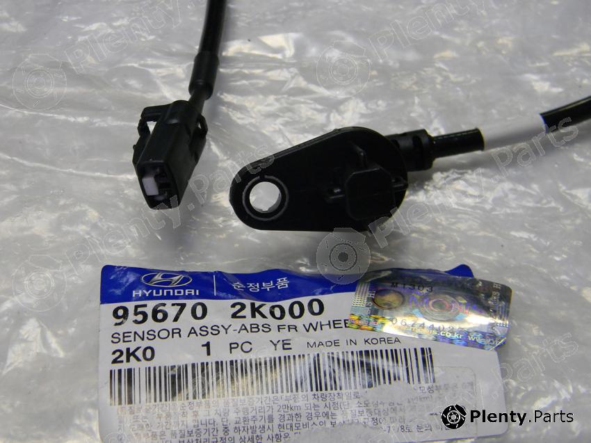 Genuine HYUNDAI / KIA (MOBIS) part 956702K000 Sensor, wheel speed