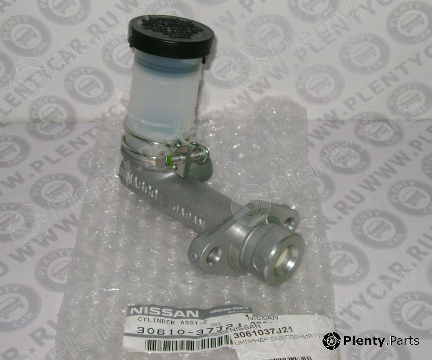 Genuine NISSAN part 3061037J21 Master Cylinder, clutch