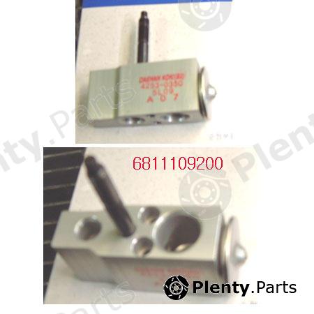 Genuine SSANGYONG part 6811109200 Replacement part