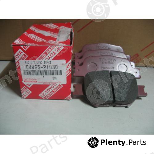 Genuine TOYOTA part 0446521030 Brake Pad Set, disc brake
