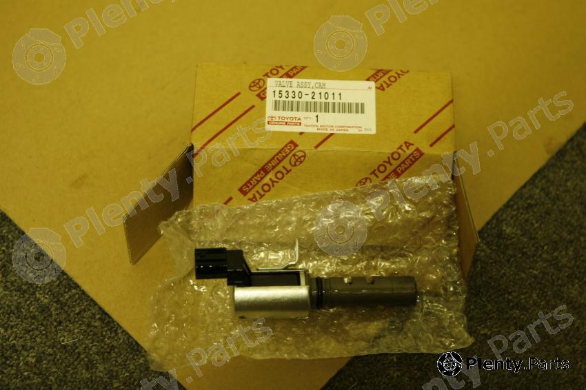 Genuine TOYOTA part 1533021011 Replacement part