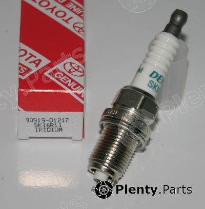 Genuine TOYOTA part 90919-01217 (9091901217) Spark Plug