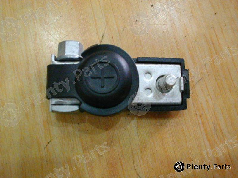 Genuine HYUNDAI / KIA (MOBIS) part 3725138100 Replacement part