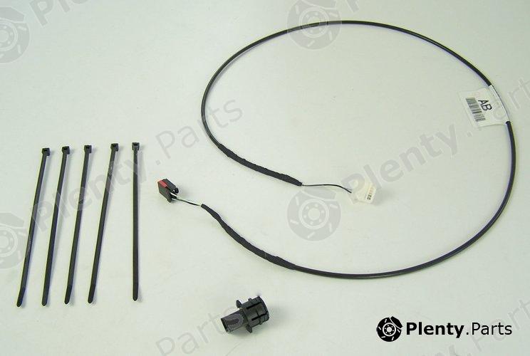 Genuine FORD part 1426121 Replacement part