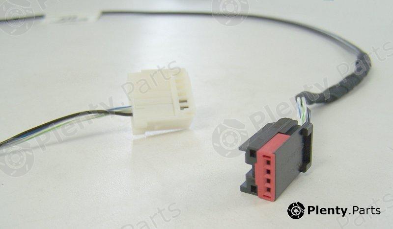 Genuine FORD part 1426121 Replacement part