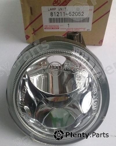 Genuine TOYOTA part 8121152052 Fog Light