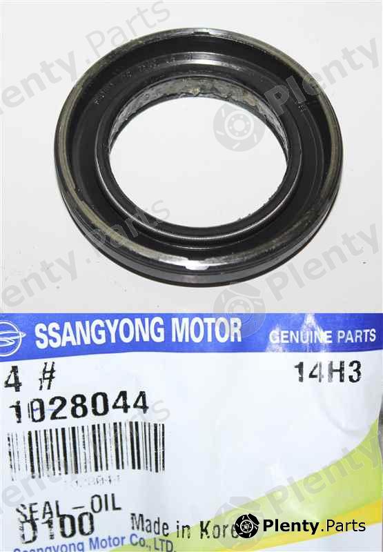 Genuine SSANGYONG part 1028044 Replacement part